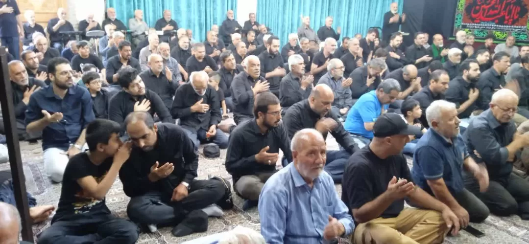 اقامه نماز ظهر عاشورا در تفرش