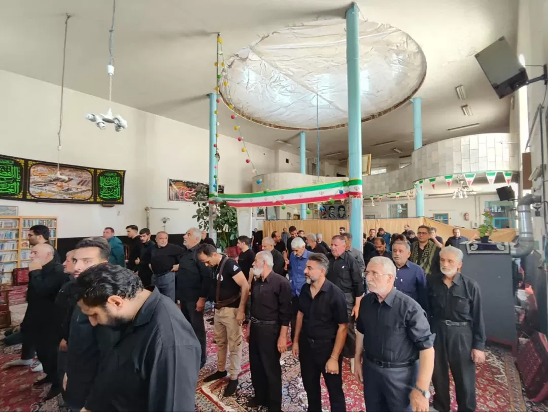 اقامه نماز ظهر عاشورا در تفرش