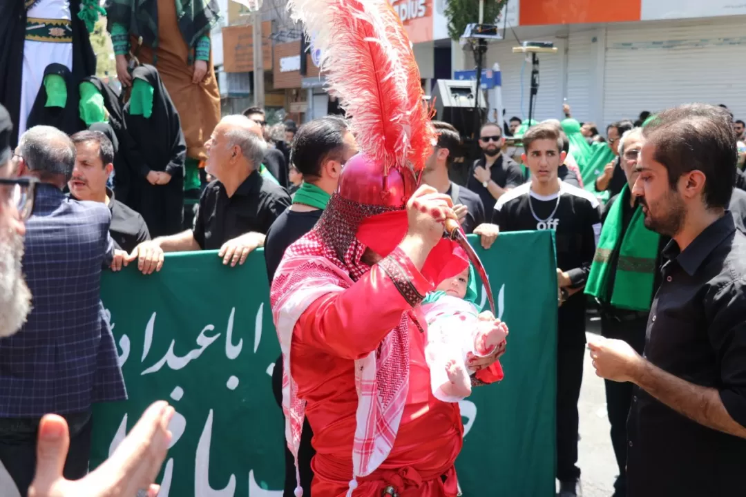 آئین خیمه‌سوزان ظهر عاشورا در ساوه