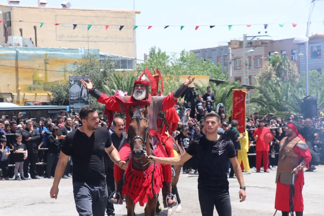 آئین خیمه‌سوزان ظهر عاشورا در ساوه