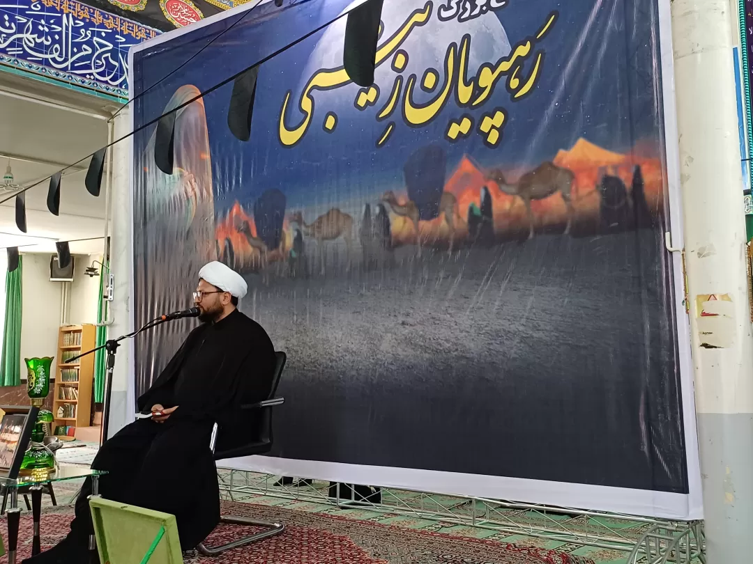 همایش رهروان زینبی در ساوه برگزار شد