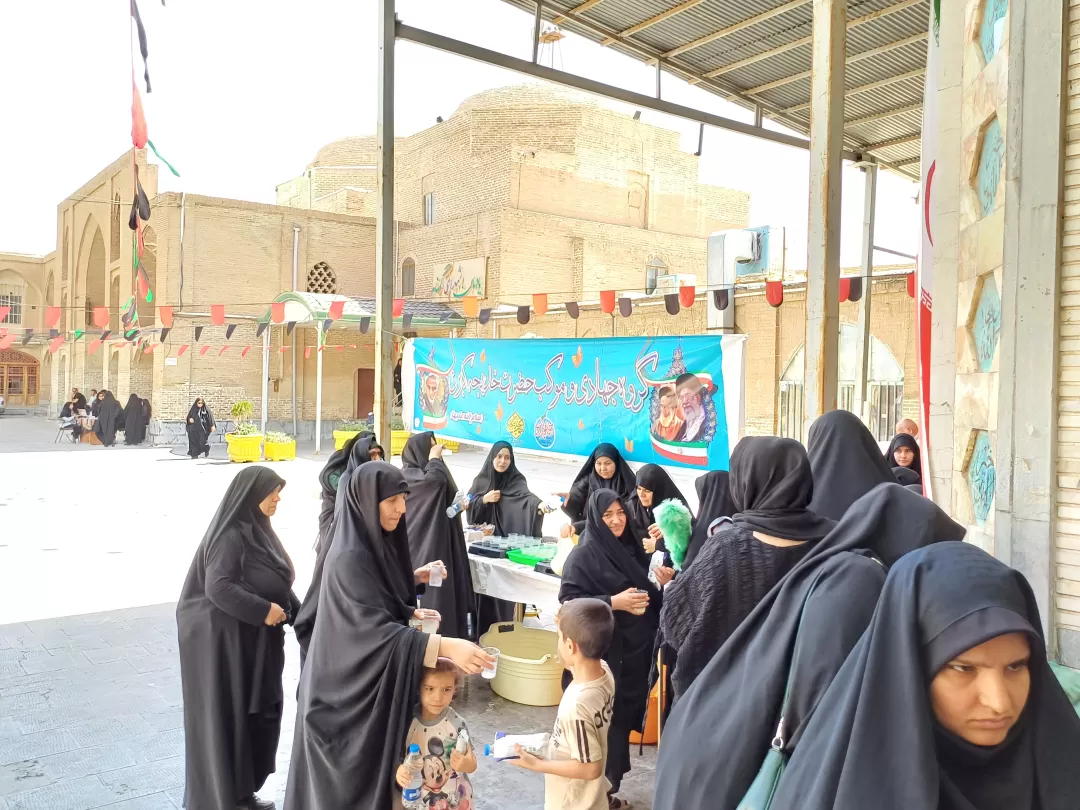 همایش رهروان زینبی در ساوه برگزار شد