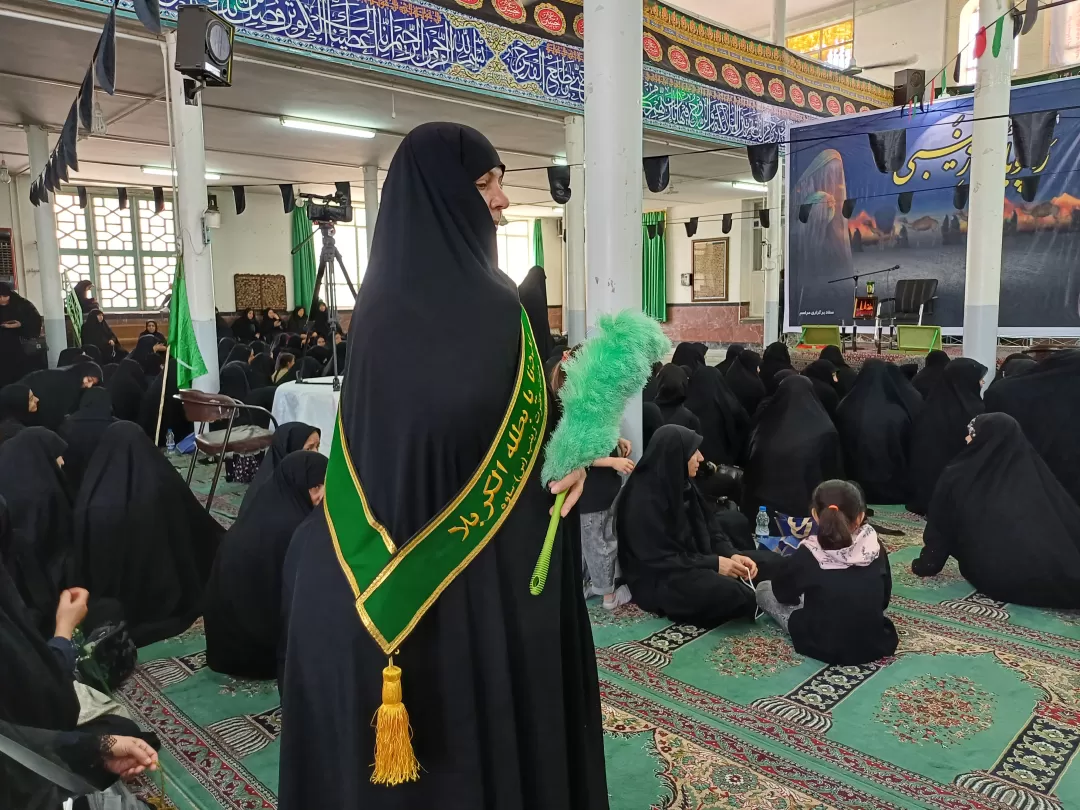 همایش رهروان زینبی در ساوه برگزار شد