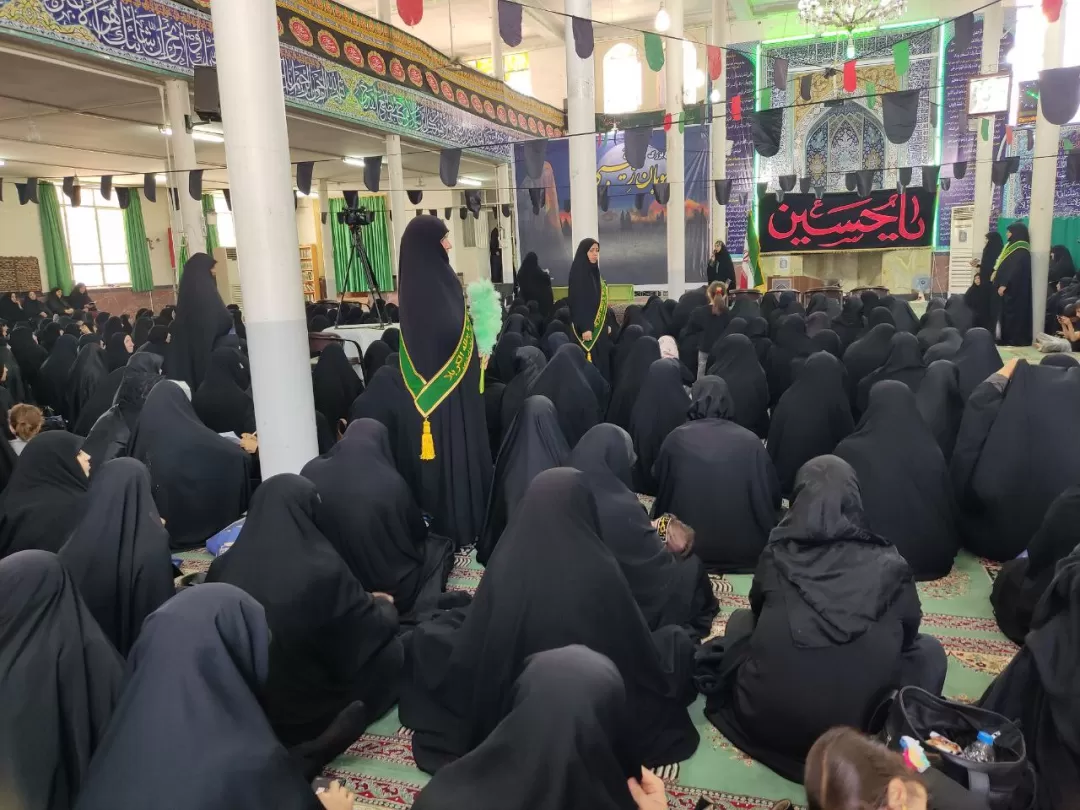 همایش رهروان زینبی در ساوه برگزار شد