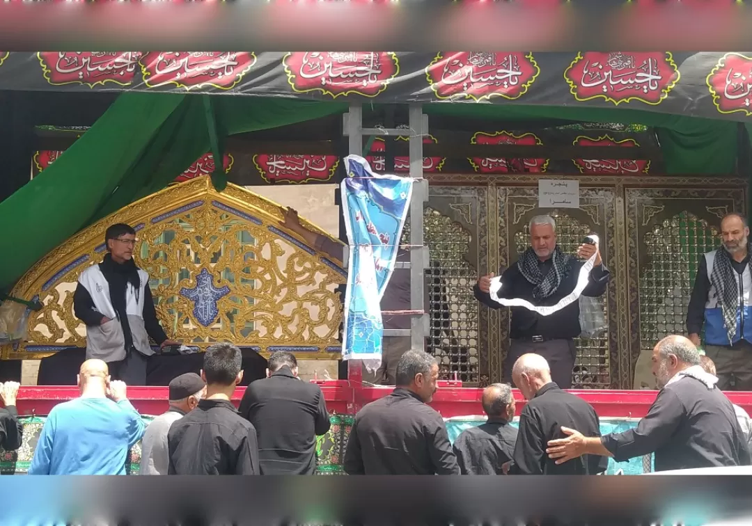مراسم استقبال از نیم‌ضریح سرداب امام‌ زمان(عج)