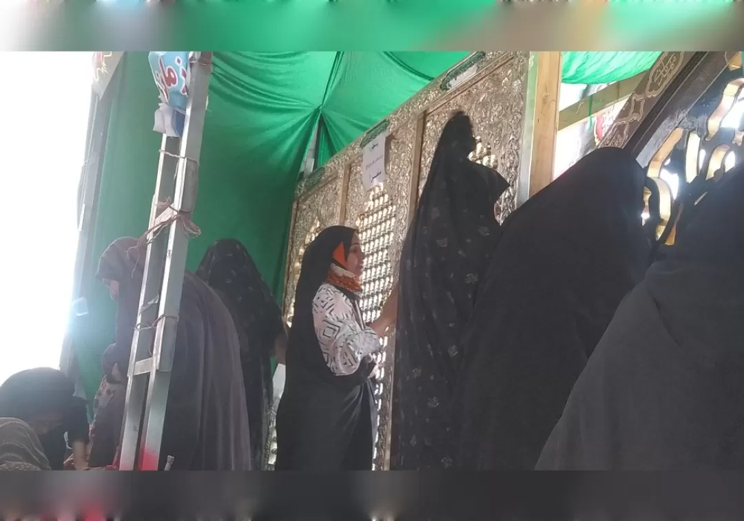 مراسم استقبال از نیم‌ضریح سرداب امام‌ زمان(عج)
