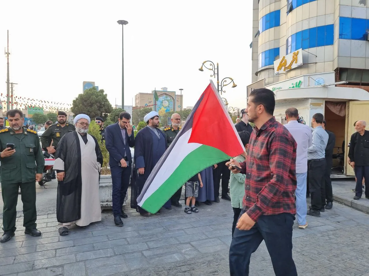 تجمع ساوجی‌ها در محکومیت ترور اسماعیل هنیه