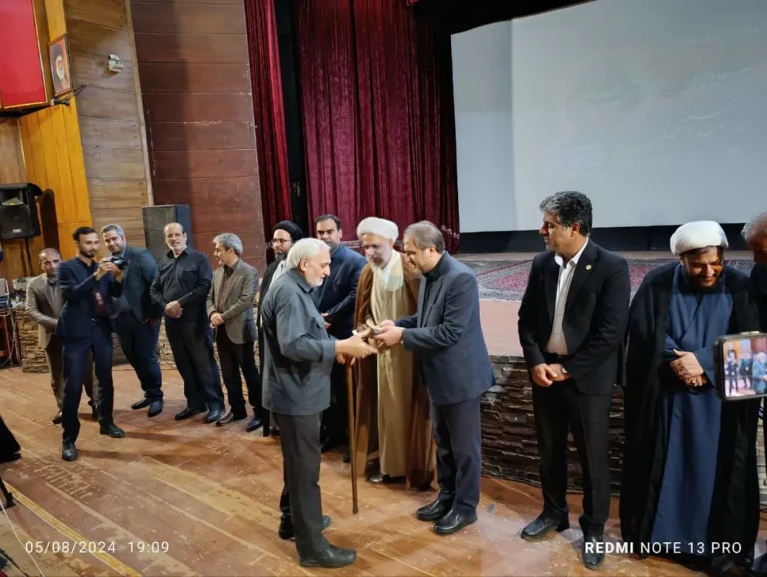 همایش تجلیل از پیرغلامان حسینی در ساوه