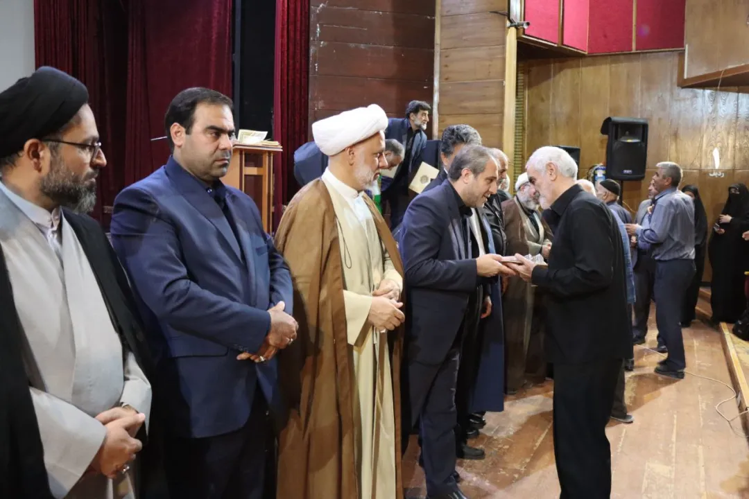 همایش تجلیل از پیرغلامان حسینی در ساوه