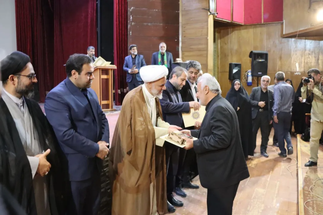 همایش تجلیل از پیرغلامان حسینی در ساوه