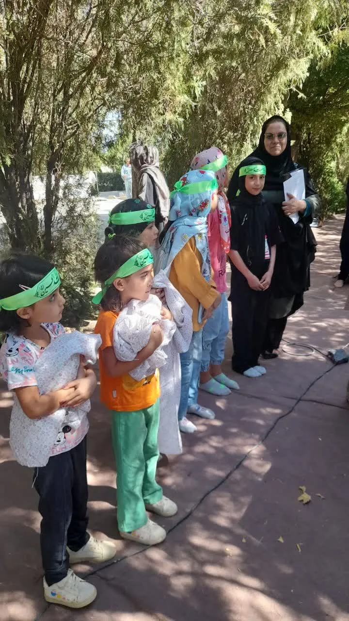 همایش دختران آفتاب در فراهان