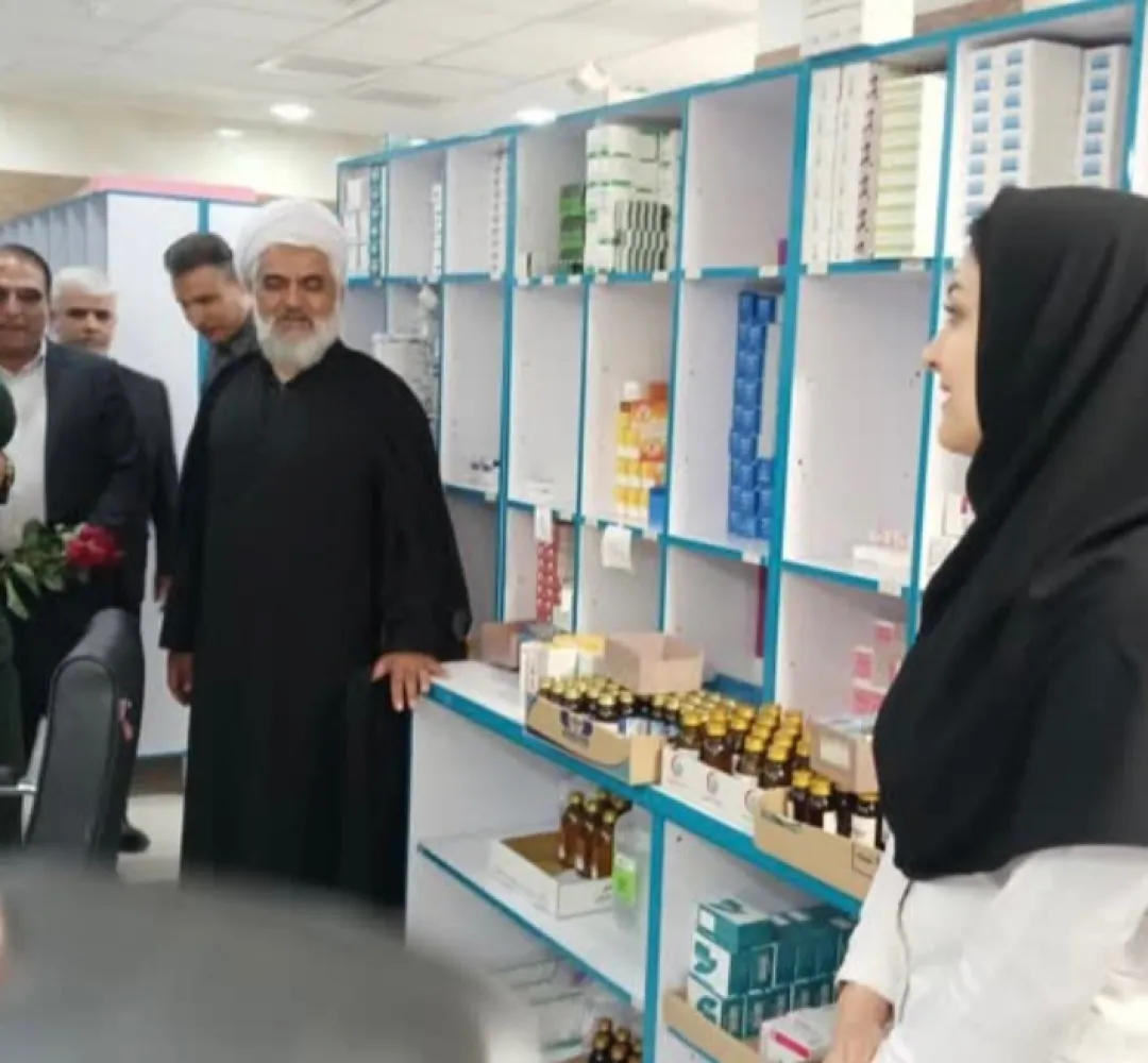 تقدیر از پزشکان زرندیه