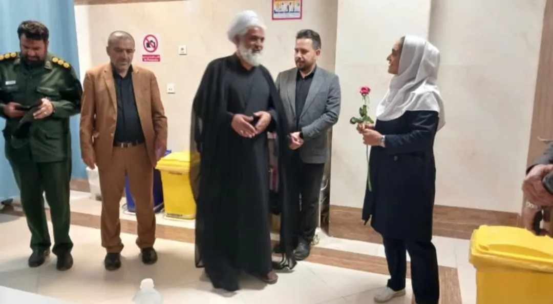 تقدیر از پزشکان زرندیه