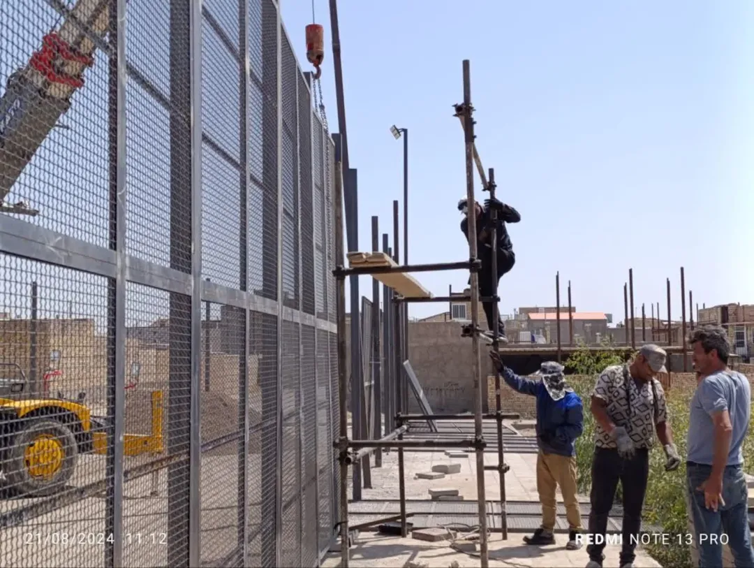 بوستان انار ساوه آماده بهره‌برداری است