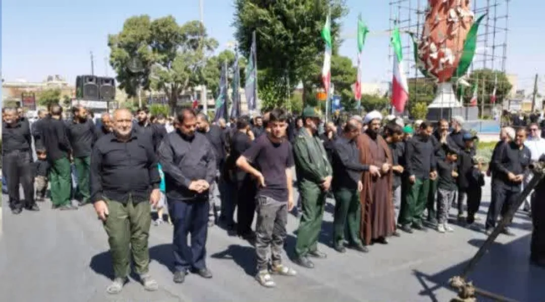 کاروان عزاداری در اراک به حرکت درآمد