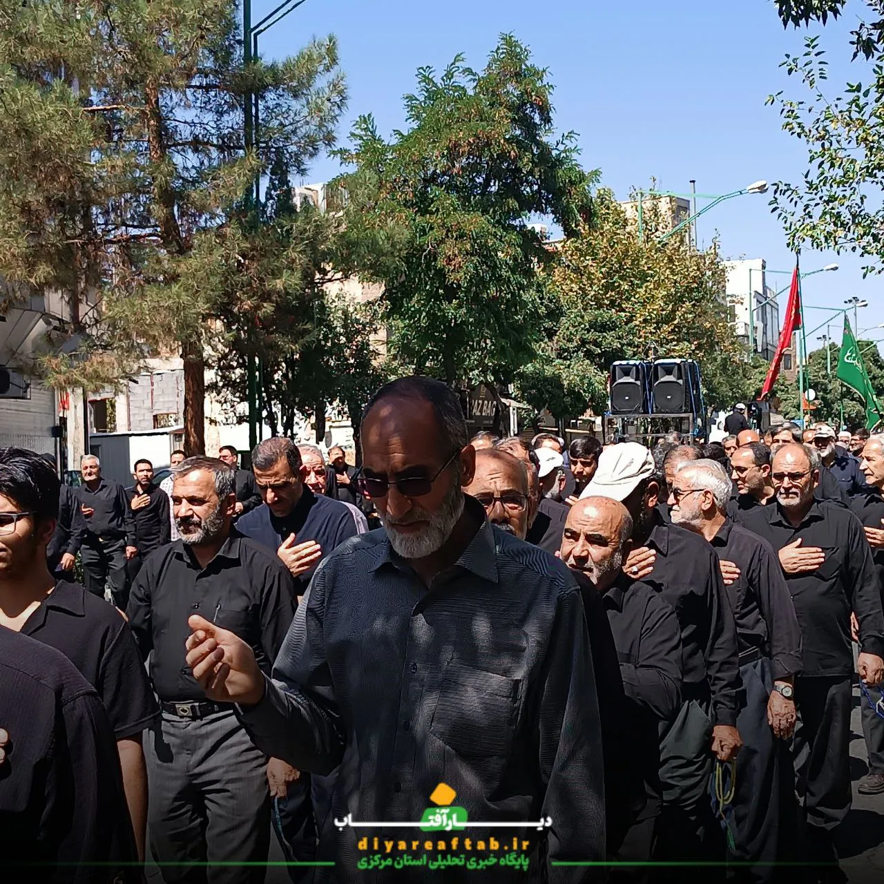 کاروان عزاداری در اراک به حرکت درآمد