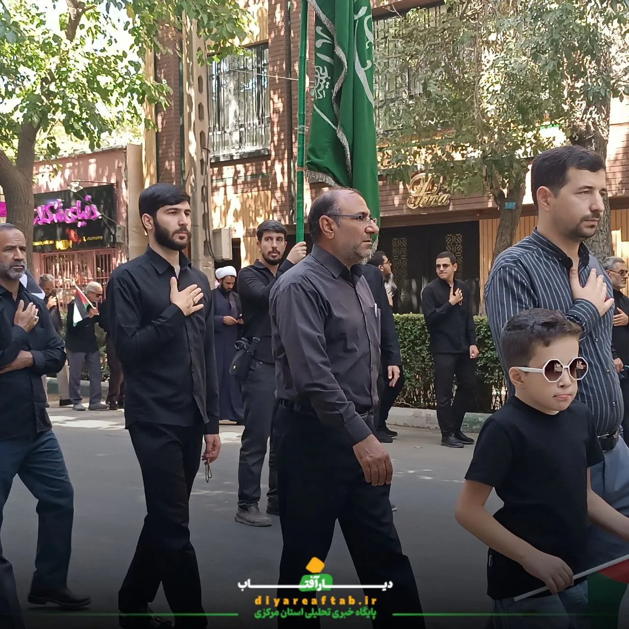 کاروان عزاداری در اراک به حرکت درآمد