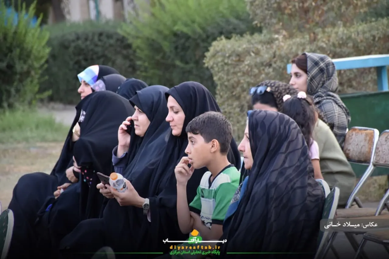 جشن هفته وحدت در اراک برگزار شد