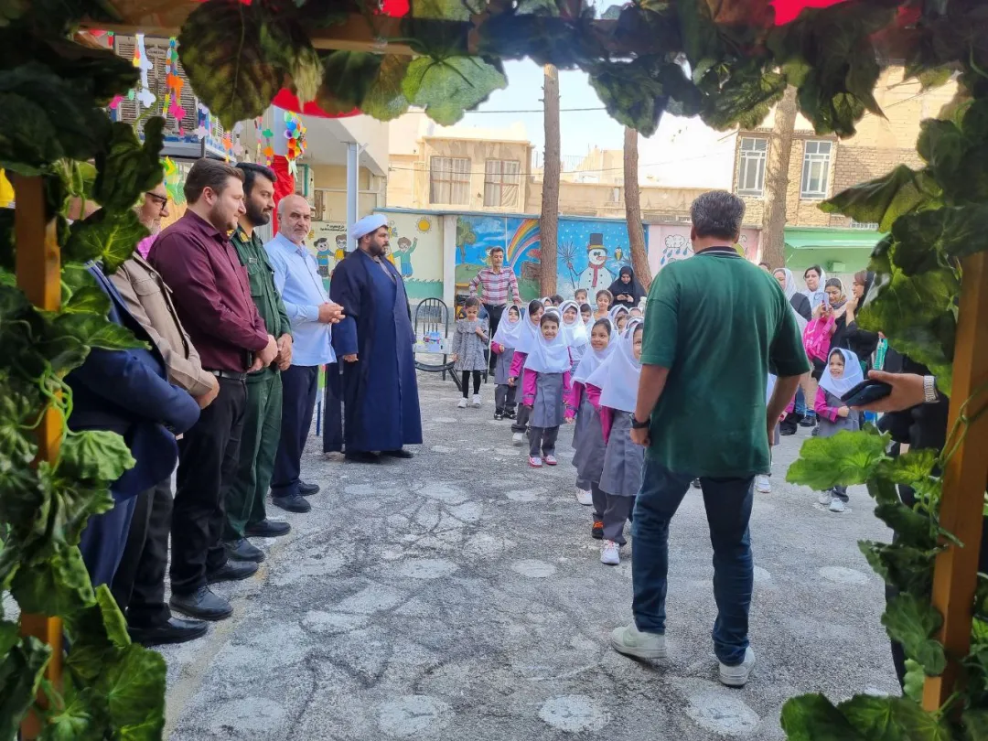 جشن غنچه‌ها در ساوه برگزار شد