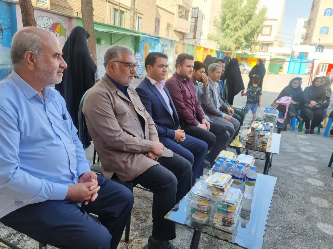 جشن غنچه‌ها در ساوه برگزار شد