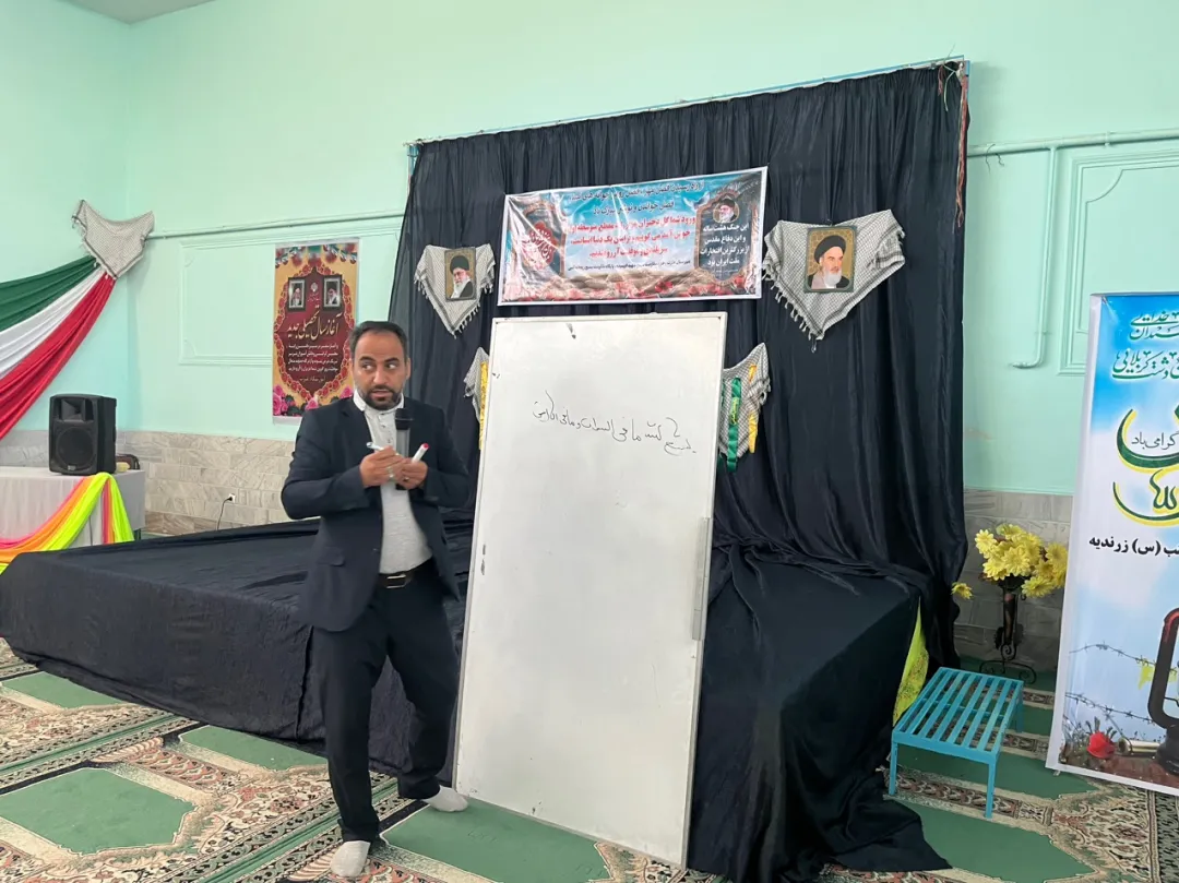 جشن جوانه‌ها در زرندیه برگزار شد