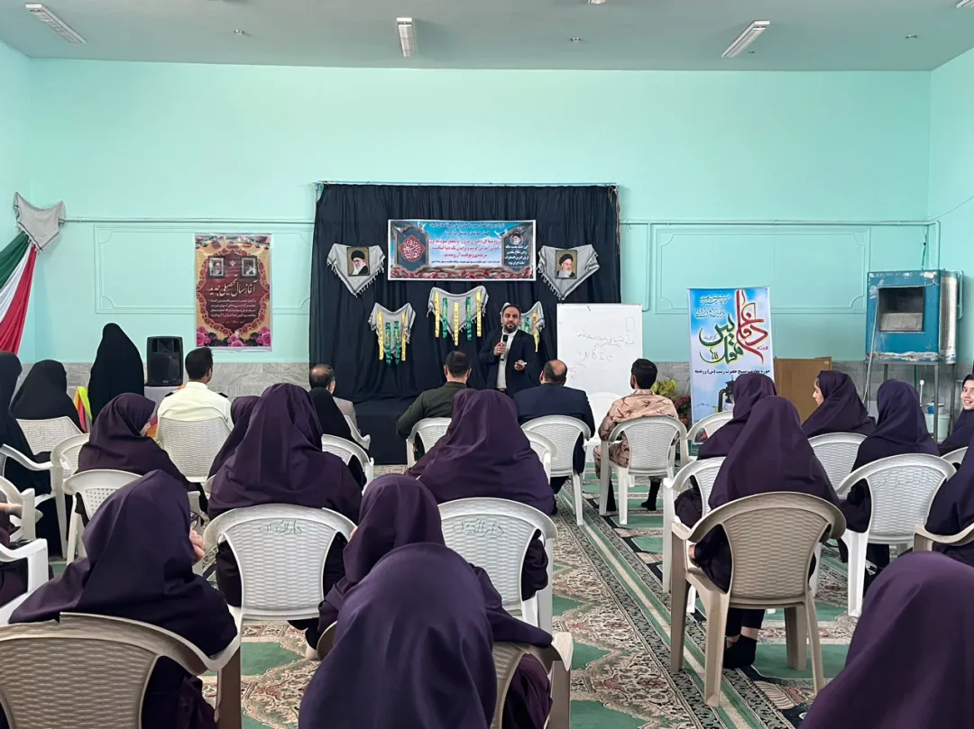 جشن جوانه‌ها در زرندیه برگزار شد