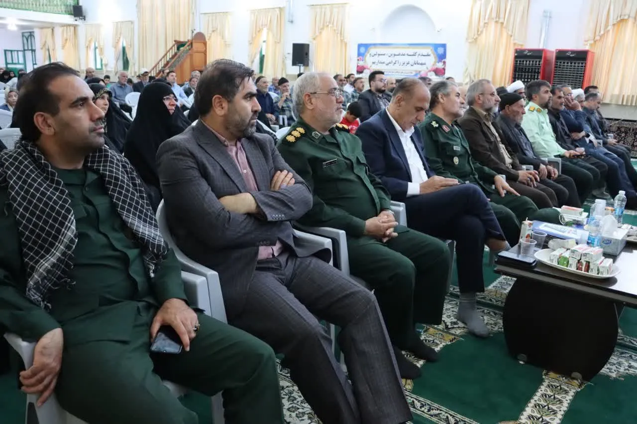اولین یادواره شهدای زن شهرستان فراهان برگزار شد
