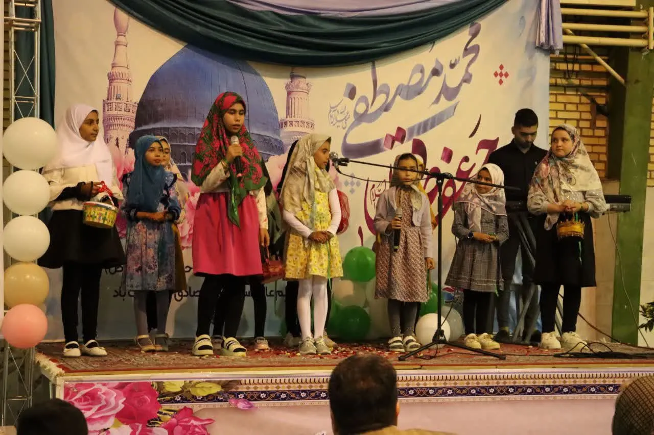 مراسم جشن هفته وحدت در فراهان