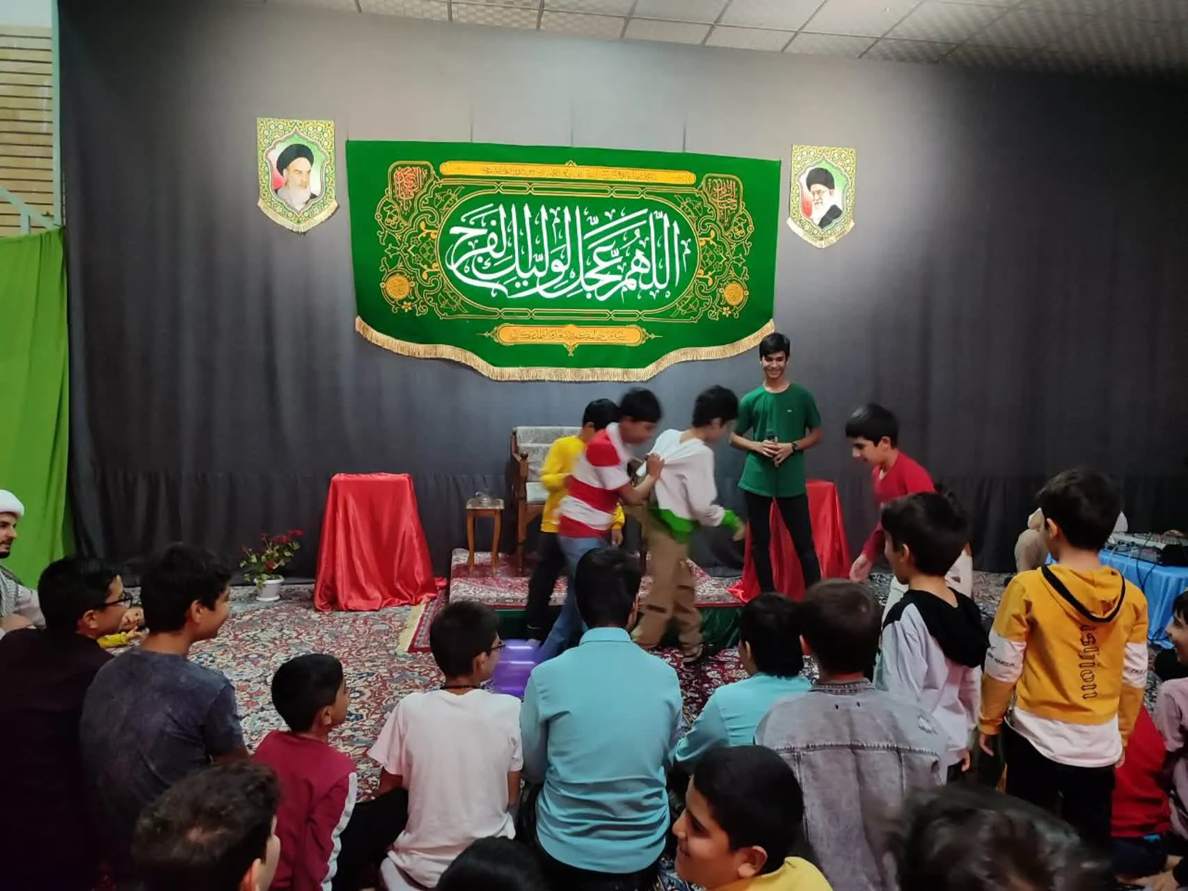 جشن میلاد دو نور در فراهان
