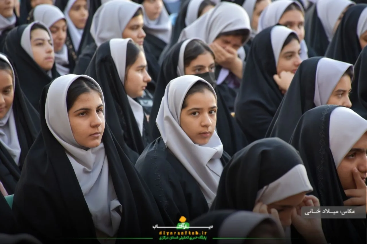 مراسم بازگشایی مدارس در اراک