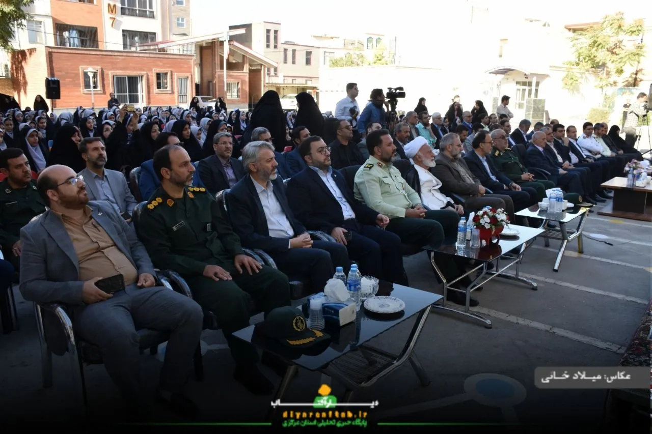 مراسم بازگشایی مدارس در اراک