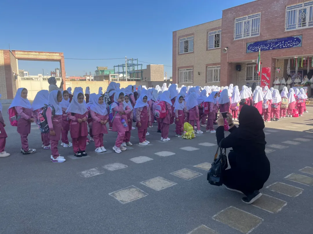 زنگ مهر و مقاومت به صدا درآمد