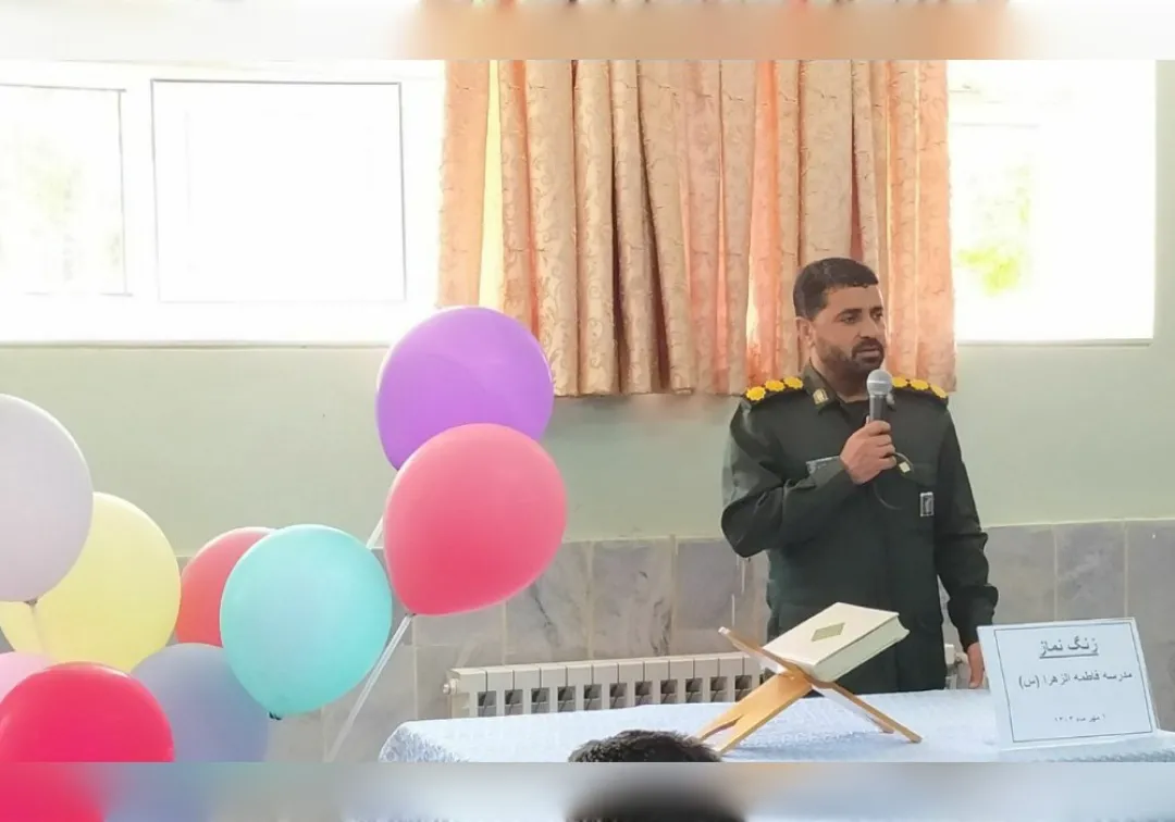 نواختن زنگ مهر مقاومت در مدارس خنداب