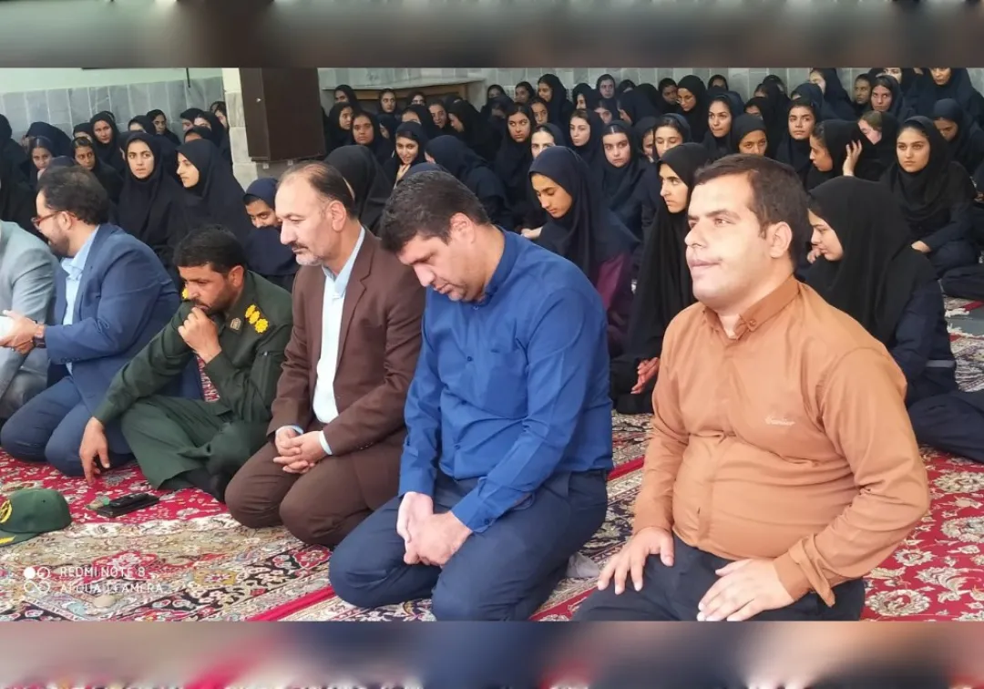 نواختن زنگ مهر مقاومت در مدارس خنداب