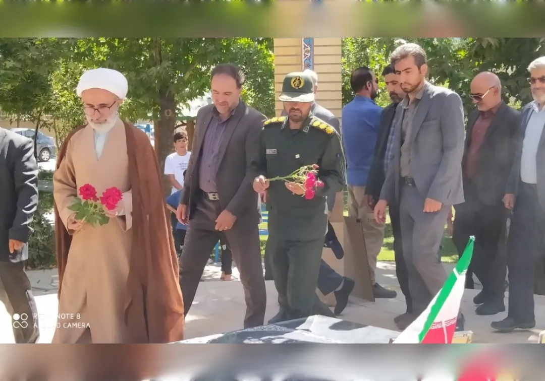 رژه خودرویی در شهر جاورسیان برگزار شد