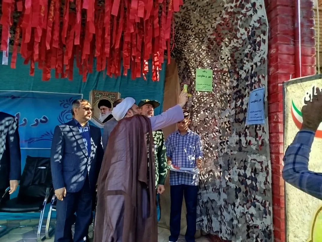 صبحگاه مشترک مقتدرانه نیروهای مسلح در کمیجان
