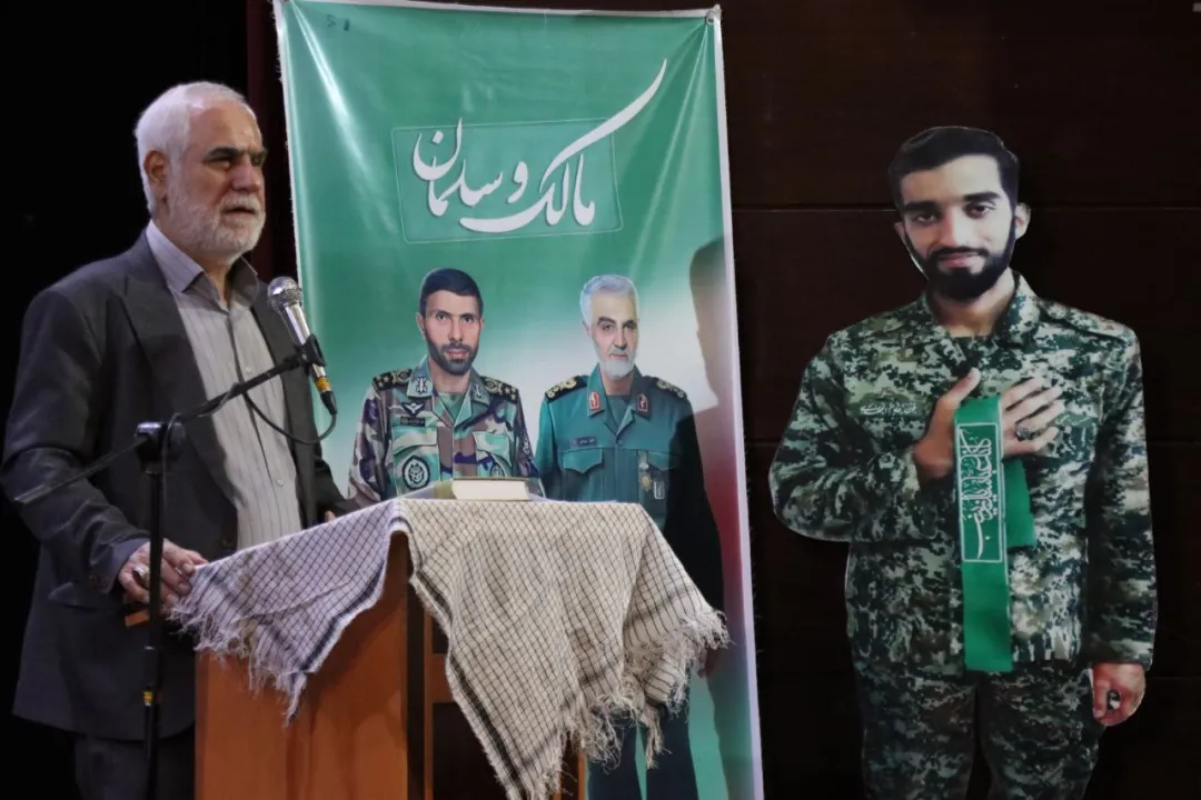 تجلیل از پیشکسوتان دفاع مقدس شهرستان ساوه