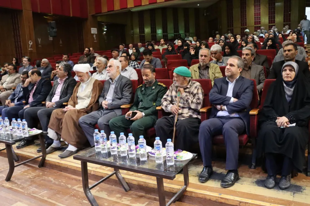 تجلیل از پیشکسوتان دفاع مقدس شهرستان ساوه