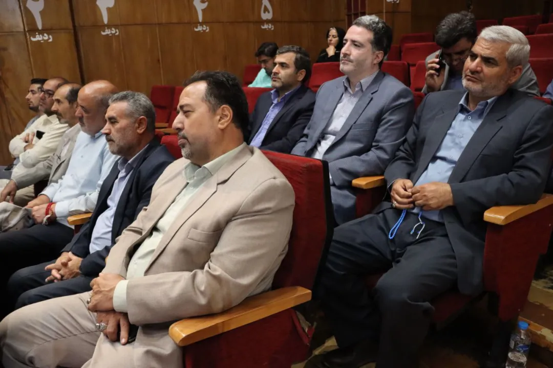 تجلیل از پیشکسوتان دفاع مقدس شهرستان ساوه