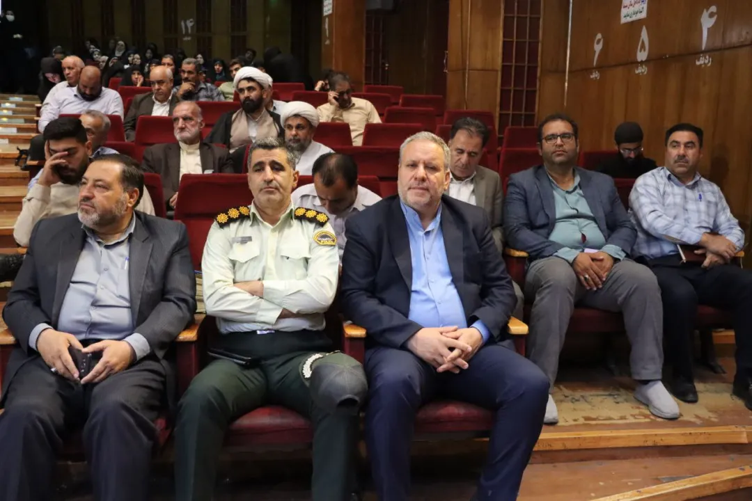 تجلیل از پیشکسوتان دفاع مقدس شهرستان ساوه