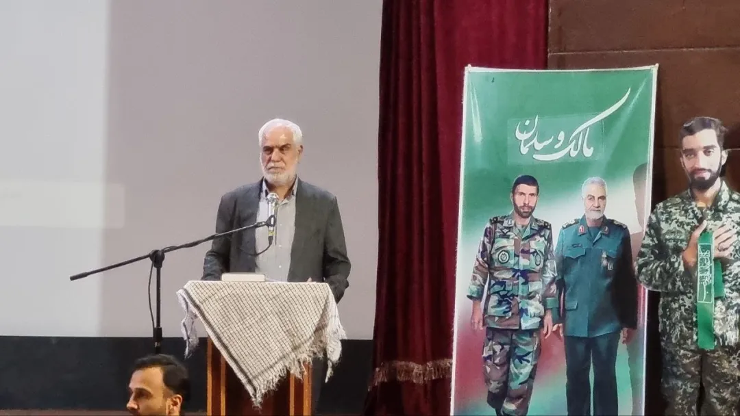 تجلیل از پیشکسوتان دفاع مقدس شهرستان ساوه