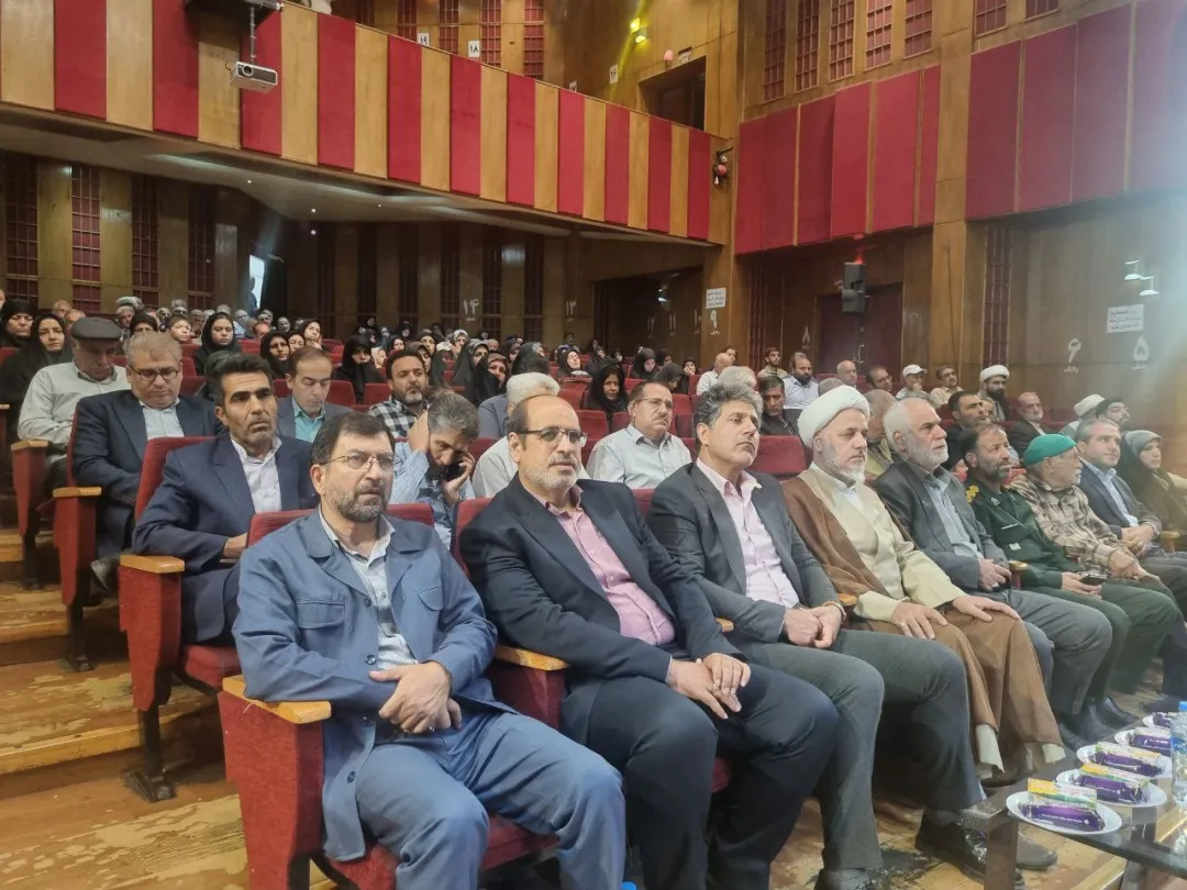 تجلیل از پیشکسوتان دفاع مقدس شهرستان ساوه