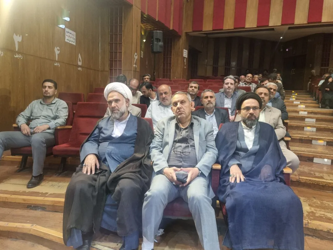 تجلیل از پیشکسوتان دفاع مقدس شهرستان ساوه