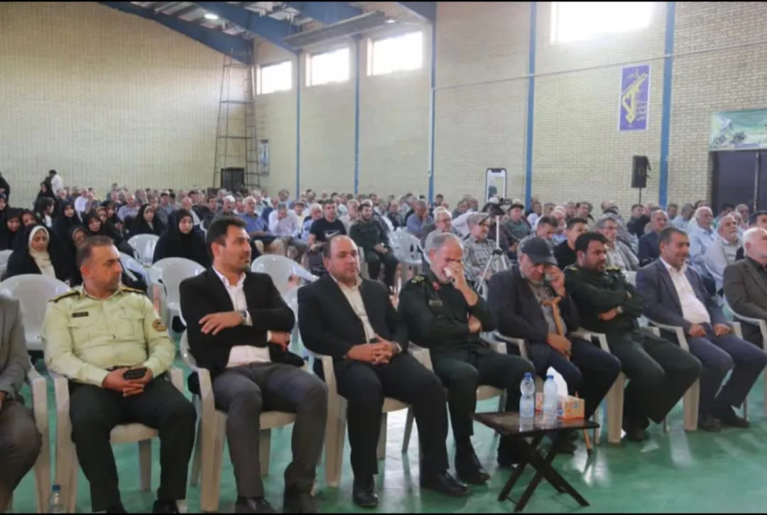 همایش بزرگ پیشکسوتان و رزمندگان در زرندیه