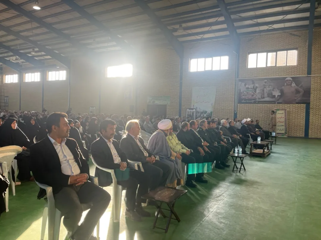 همایش بزرگ پیشکسوتان و رزمندگان در زرندیه