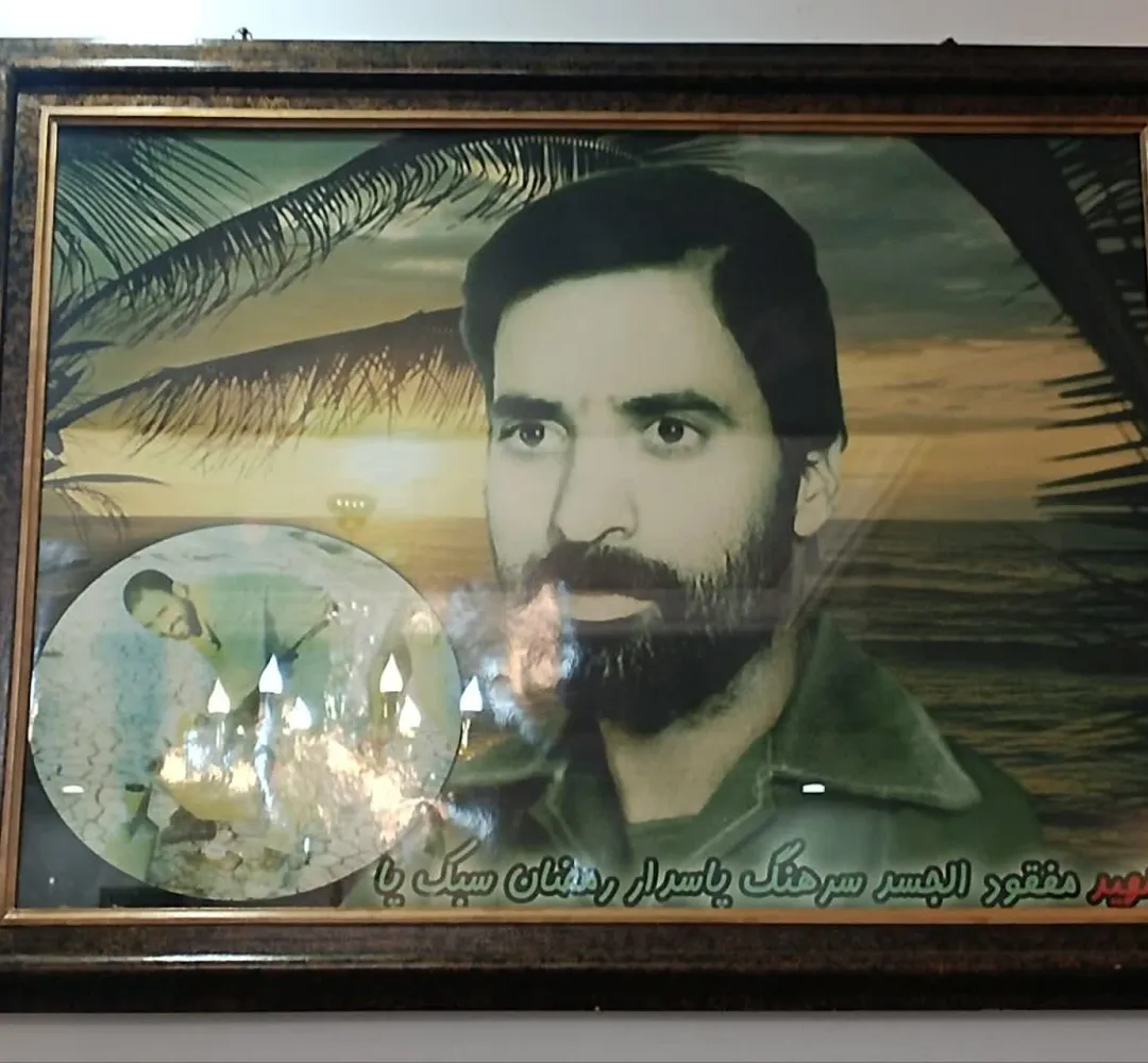 دیدار دانشآموزان ساوجی با خانواده شهید «رمضان بادپا»