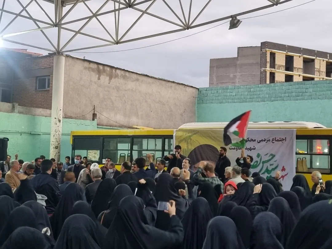 تجمع ساوجی‌ها در سوگ شهادت سید «حسن نصرالله»