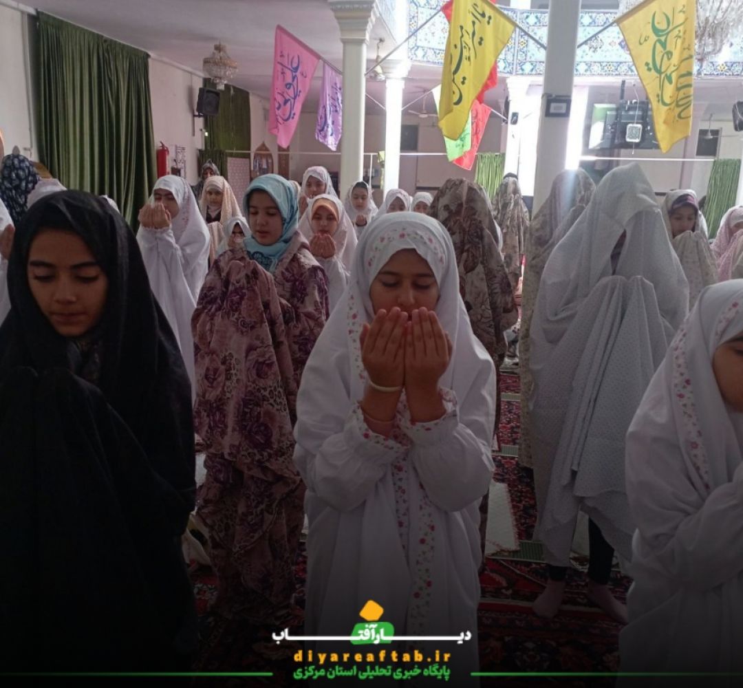 چشمنوازی مراسم اعتکاف در خمین