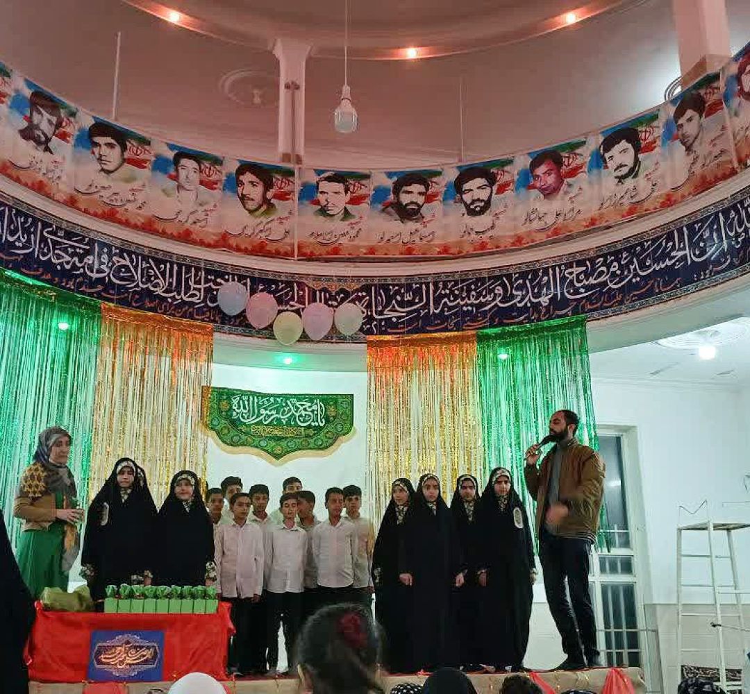 خادمیاران رضوی کمیجان مبعث را جشن گرفتند