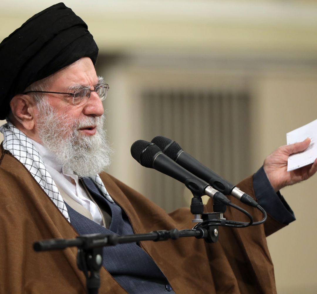جوان ایرانی مظهر امید ملت هستند
